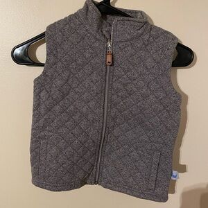 New southbound vest sz 6